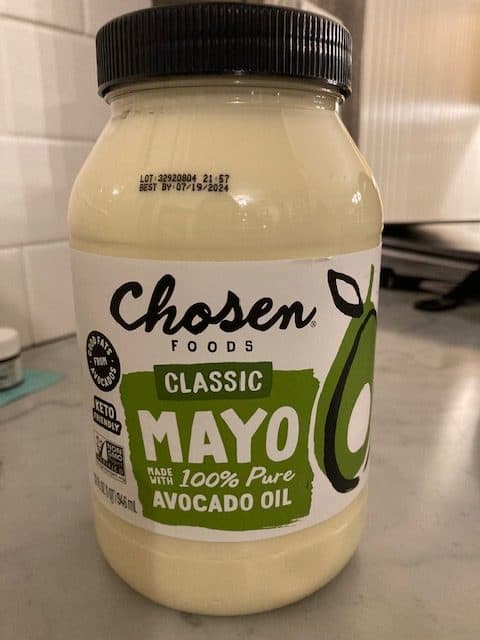 chosen mayo front of label